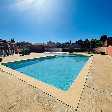 Terres De France - Le Domaine De Bacchus Hotel Saint-Christol  Екстериор снимка