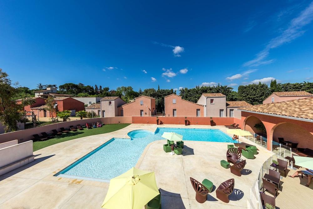 Terres De France - Le Domaine De Bacchus Hotel Saint-Christol  Екстериор снимка