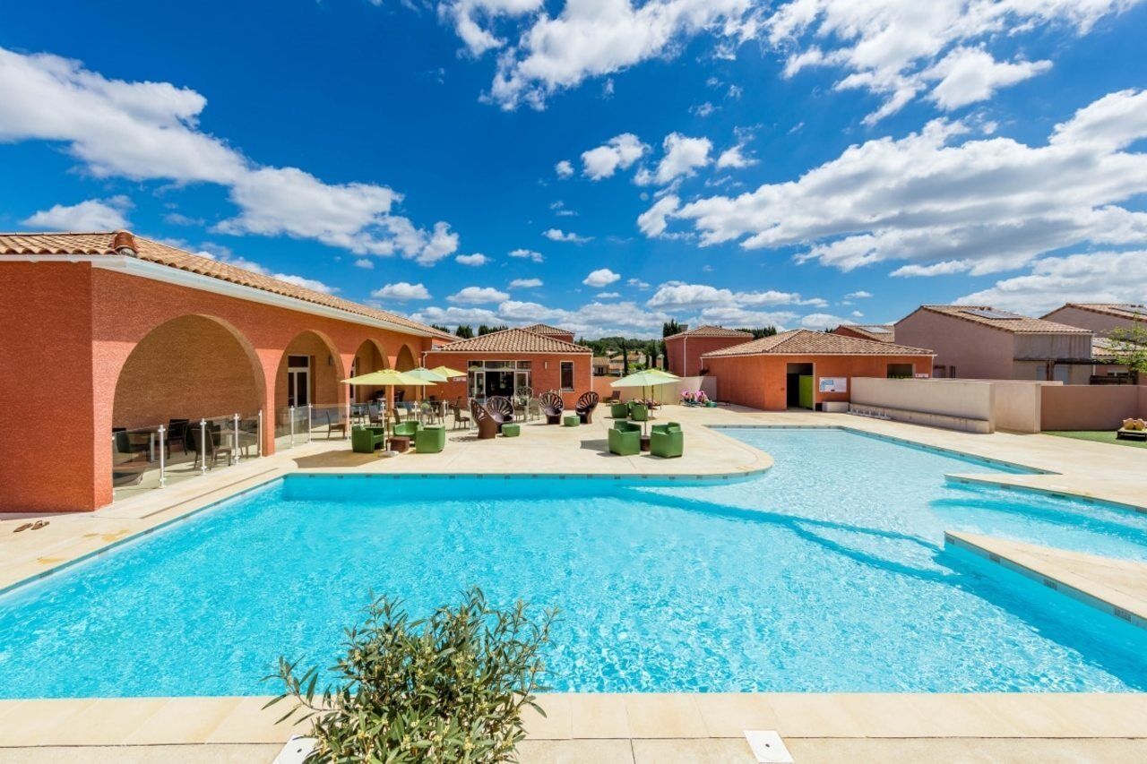 Terres De France - Le Domaine De Bacchus Hotel Saint-Christol  Екстериор снимка